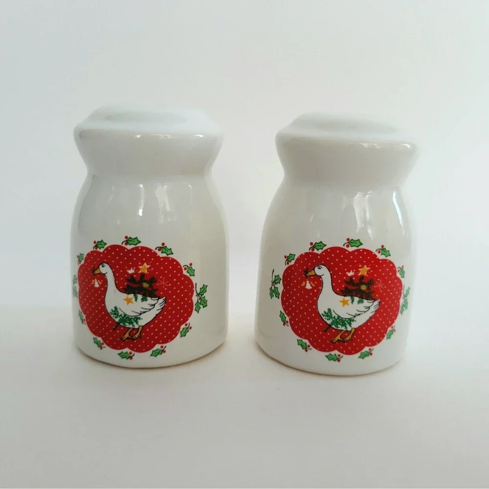 Vintage Goose Salt & Pepper Stoneware Christmas Cottagecore Country 90s Geese